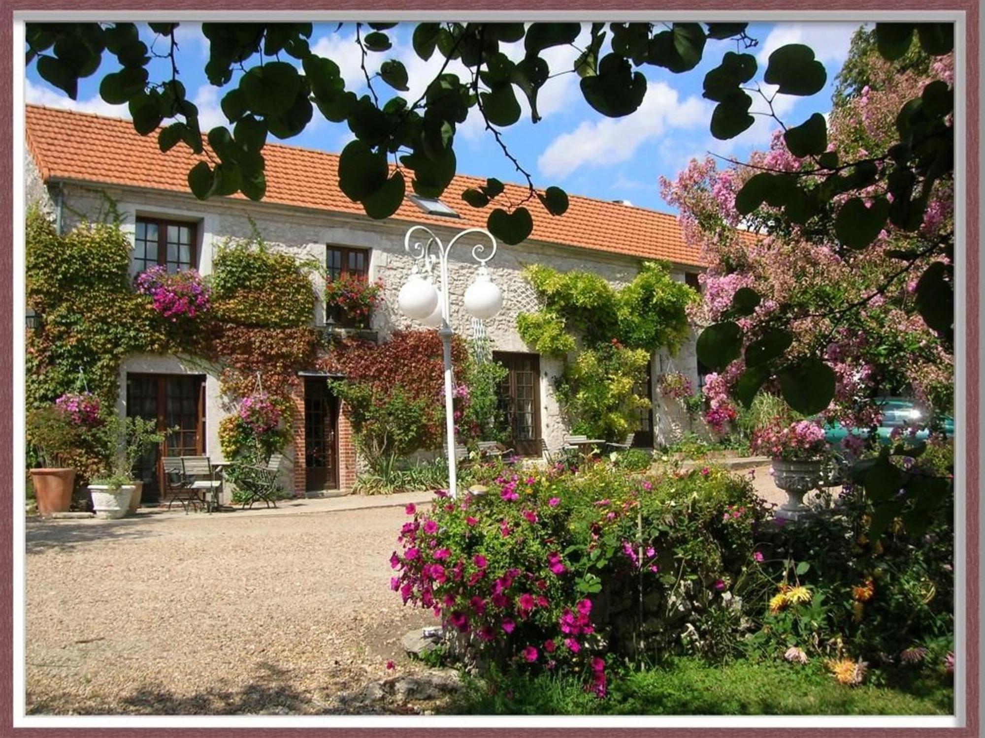 Charme Au Coeur Des Chateaux De La Loire Avec Wifi - Fr-1-590-305 Bed & Breakfast Tavers Dış mekan fotoğraf